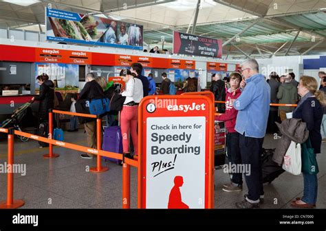 speedy boarding on easyjet.